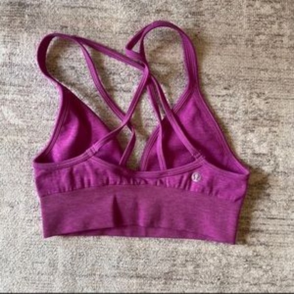 Lululemon sports bra - Picture 2 of 2